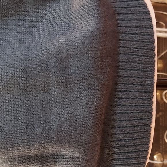 The Little Alpaca's House V Neck Navy Sweater, Size S/M - Picture 6 of 10